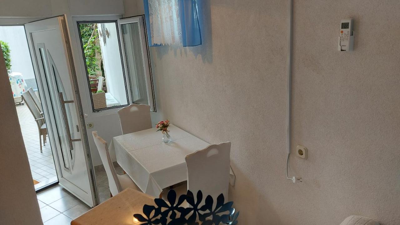 Apartment Jerolima Dugi Rat Exterior foto
